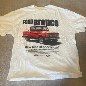 Abercrombie & Fitch White Tee Ford Bronco